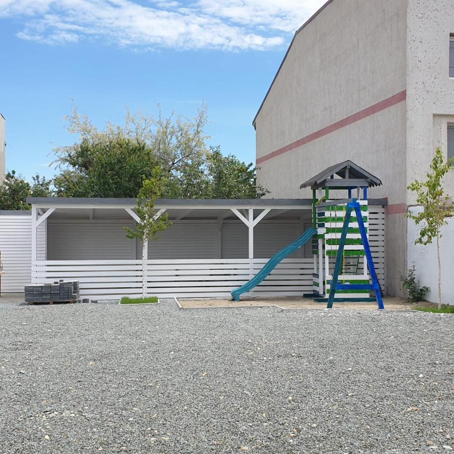 Emi Studio Navodari Exterior photo